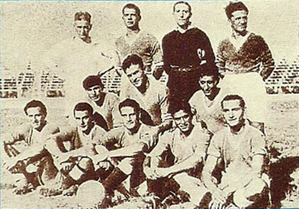 Una formazione del Napoli nella stagione 1932/33