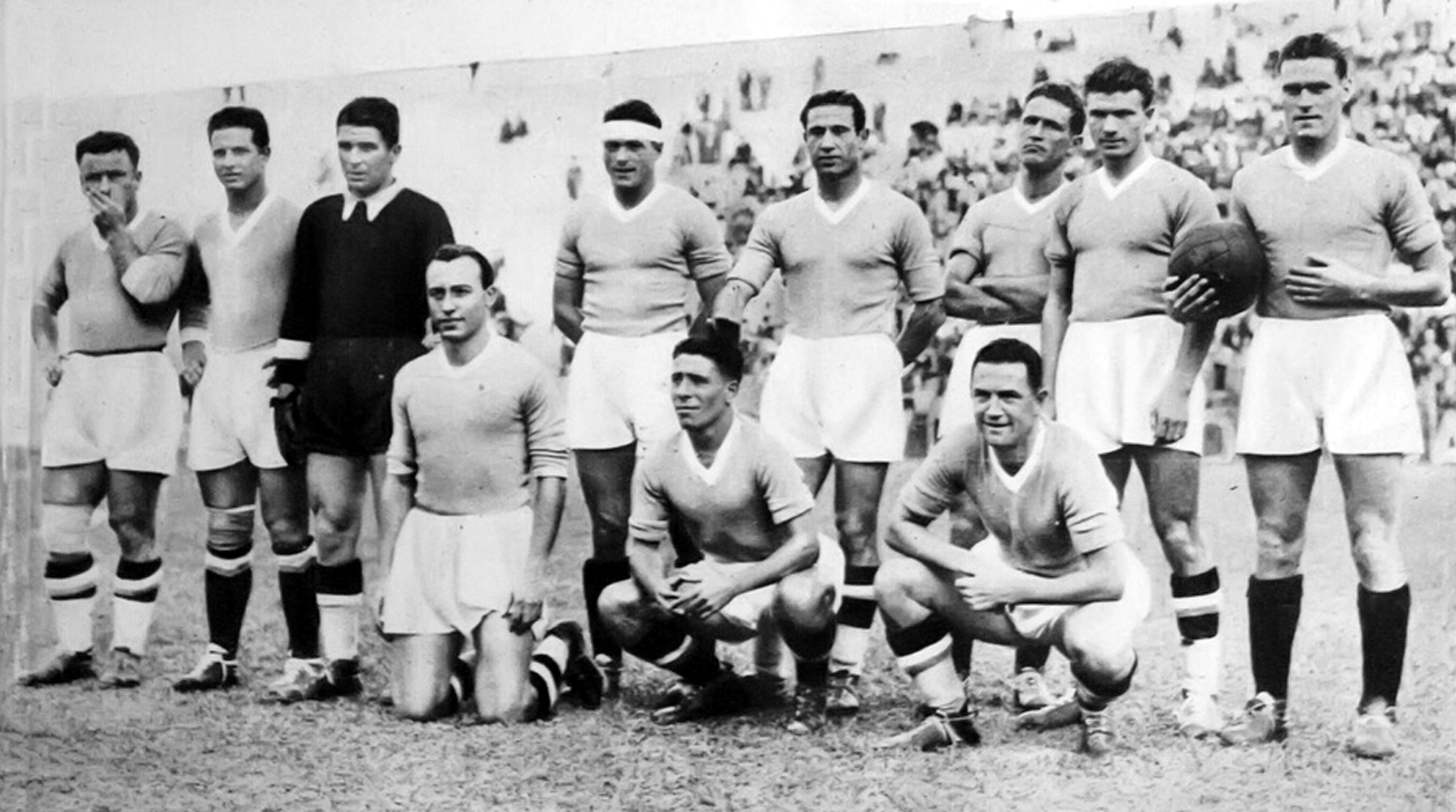 Una formazione del Napoli nella stagione 1938/39