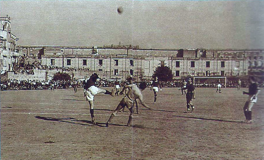 Partita sul campo dell’Orto Botanico di Napoli nel 1945