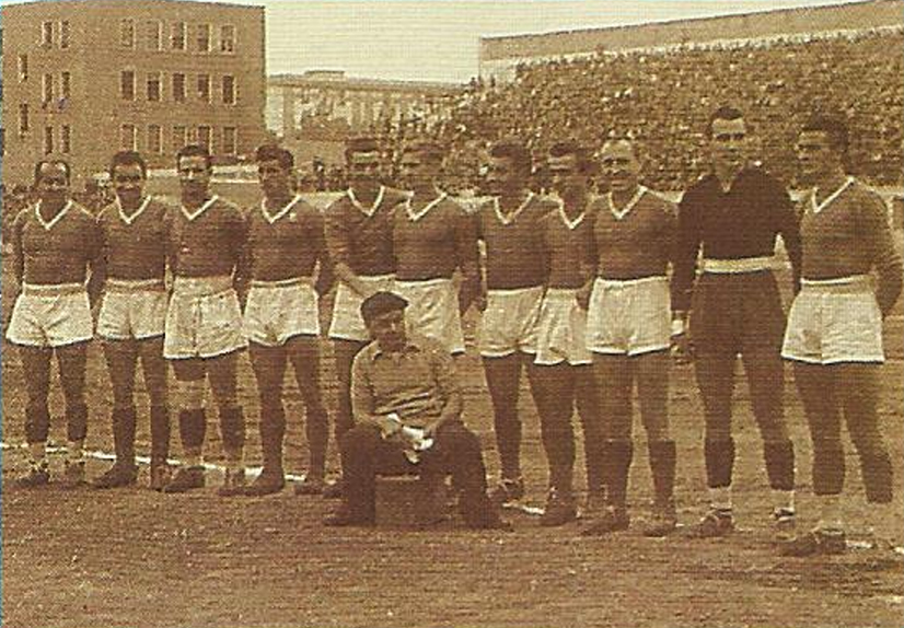 Una formazione del Napoli nella stagione 1946/47