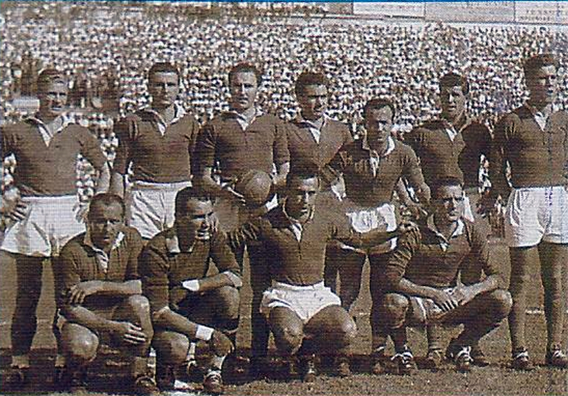 Una formazione del Napoli nella stagione 1947/48