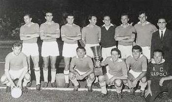 Il Napoli con la Coppa Italia allo stadio Olimpico, 21 giugno 1962