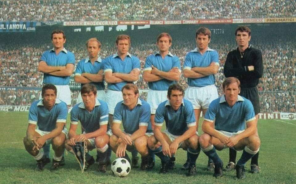 Una formazione del Napoli nella stagione 1968/69