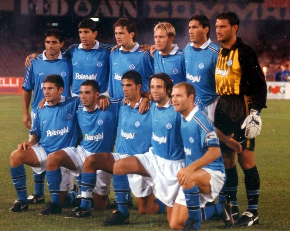 Una formazione del Napoli 1998/99 al San Paolo