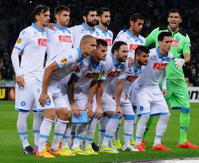 Il Napoli prima della semifinale di Europa League a Kiev, 14 maggio 2015